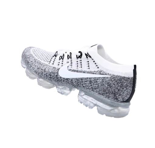 NIKE VAPORMAX