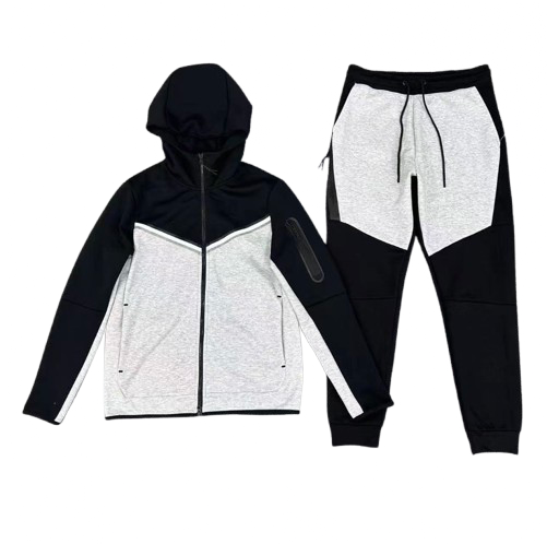Nike tech fleece